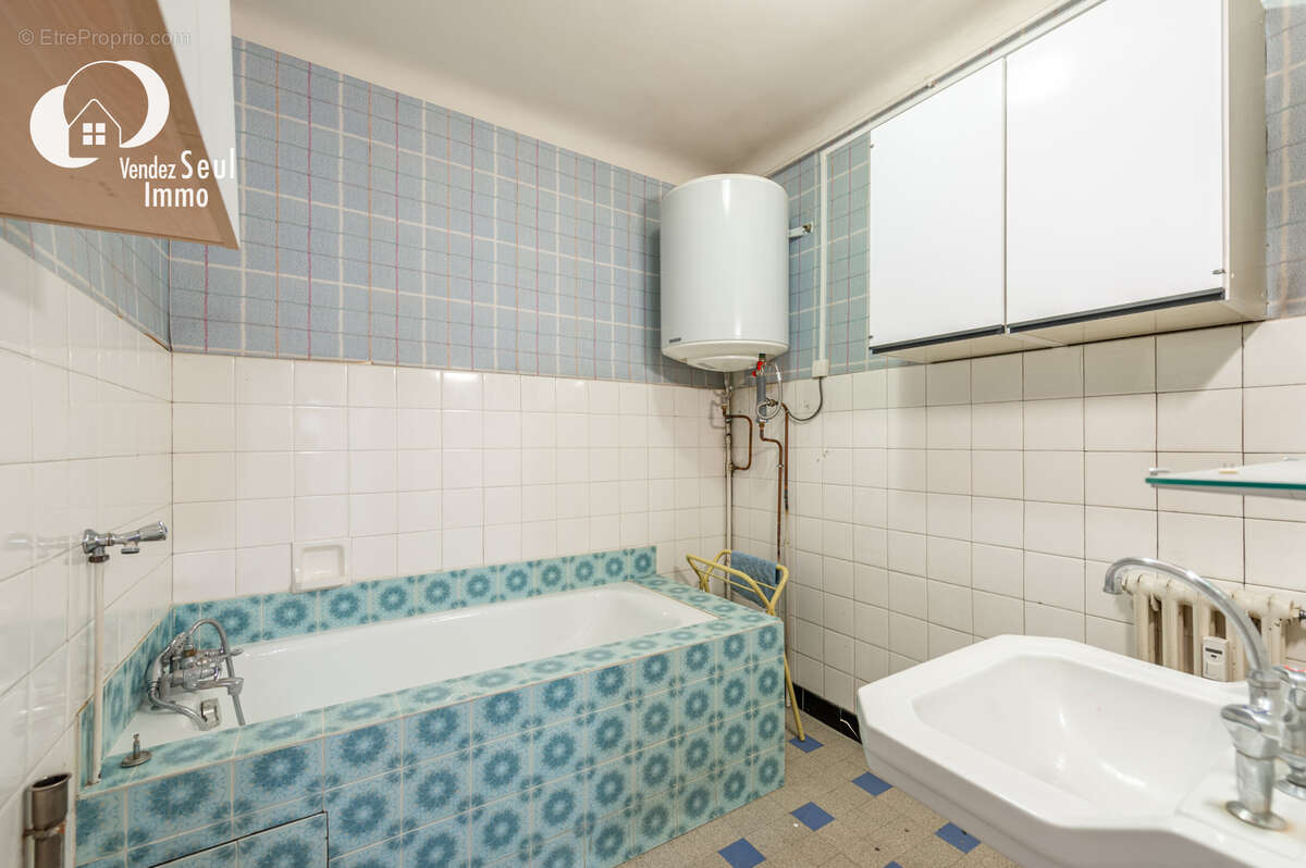 Appartement à AIX-LES-BAINS