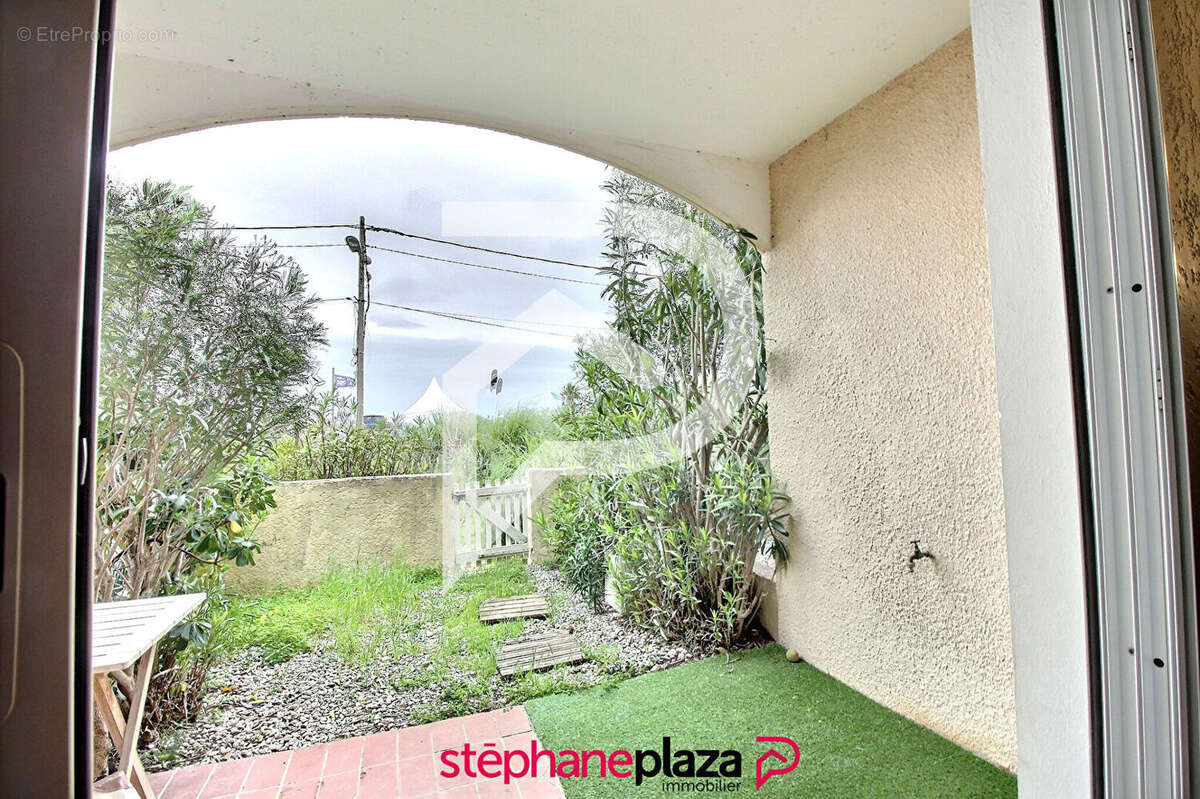 Appartement à HYERES