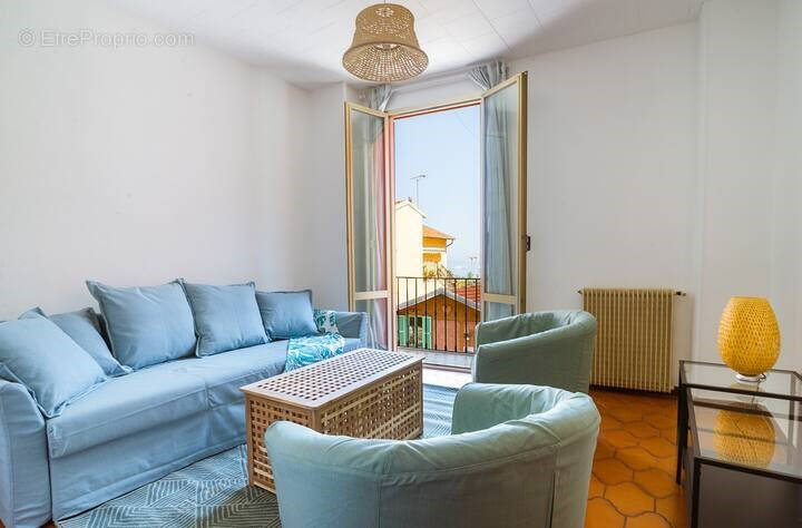 Appartement à ROQUEBRUNE-CAP-MARTIN