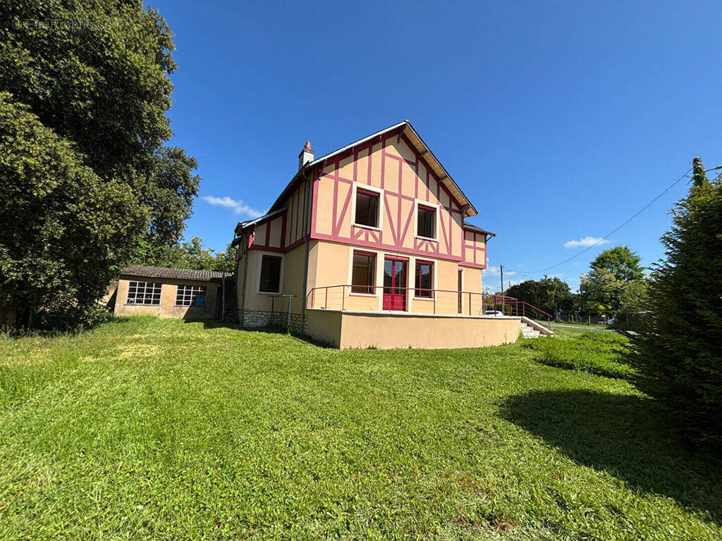 Maison à LEVROUX
