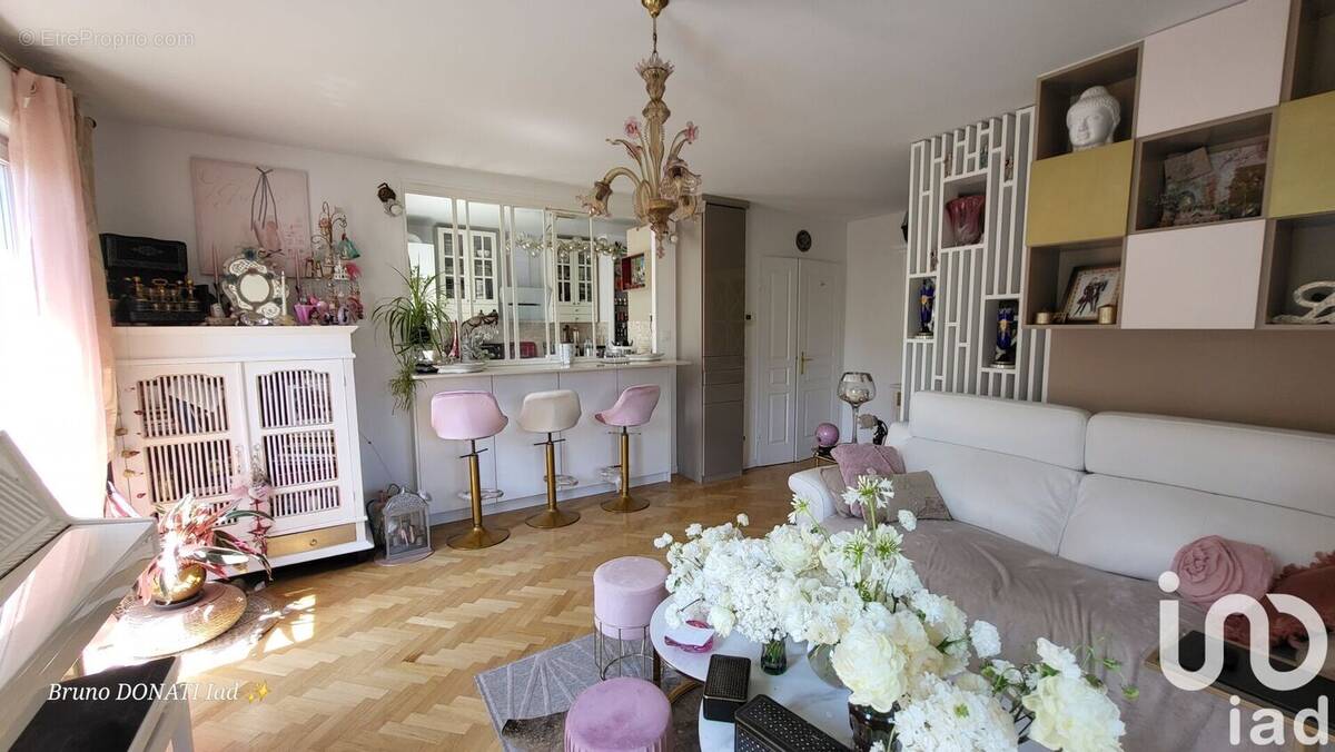 Photo 1 - Appartement à GENNEVILLIERS