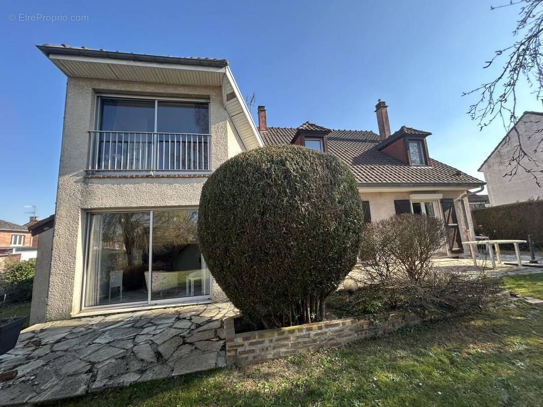 Maison à PROVILLE