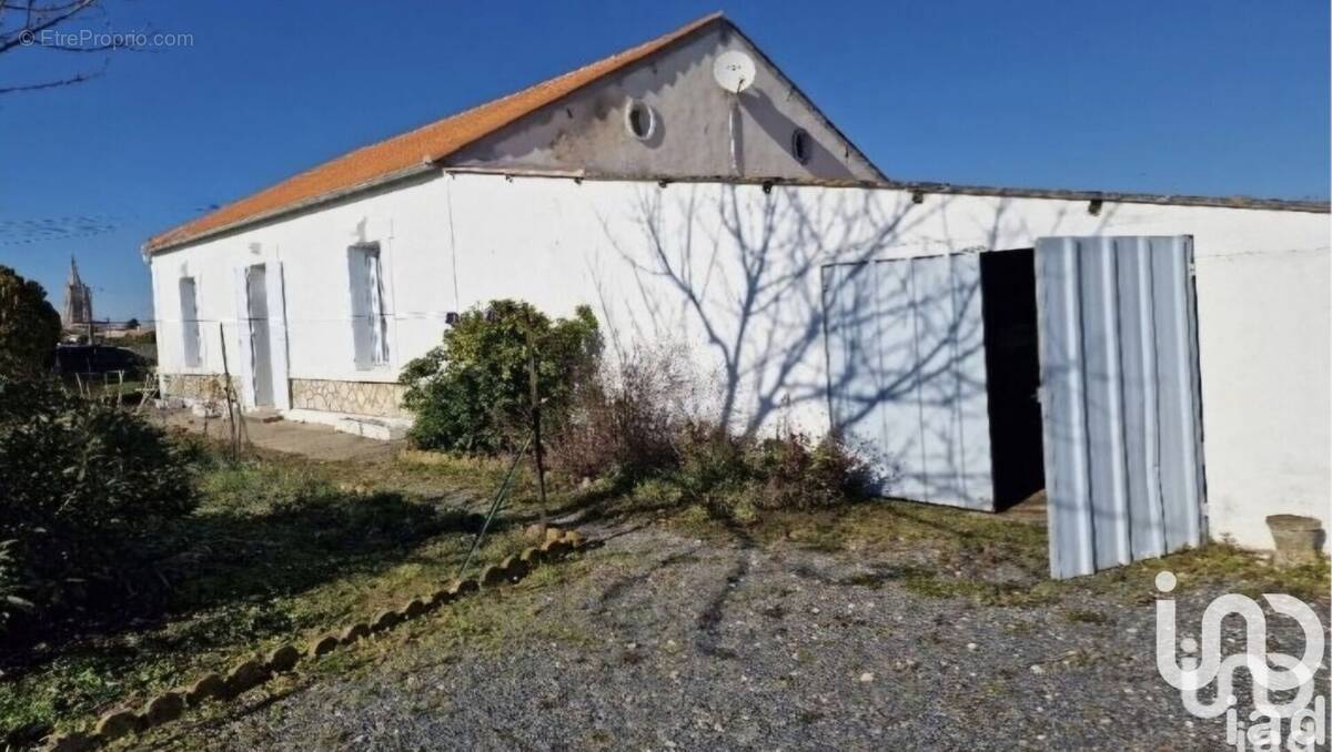 Photo 1 - Maison à MARENNES