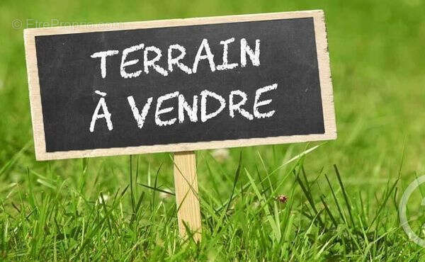 Terrain à ALBENS