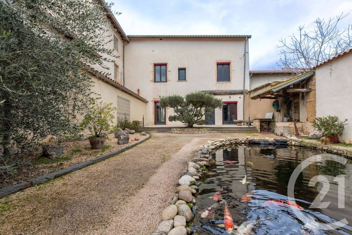 Maison à QUINCIEUX