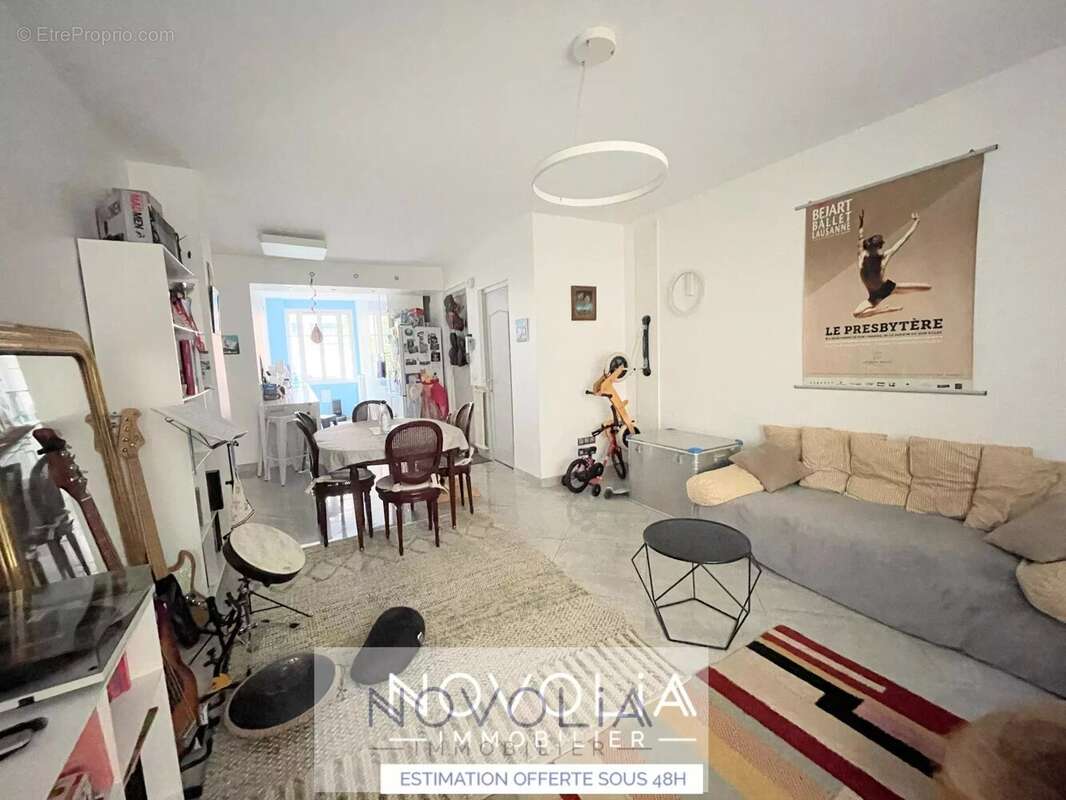 Appartement à LYON-6E