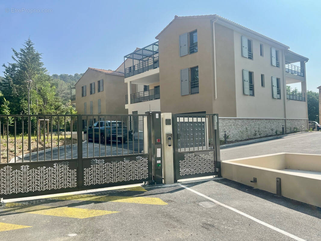 Appartement à AIX-EN-PROVENCE