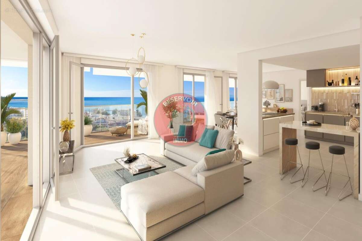 Appartement à SAINT-LAURENT-DU-VAR
