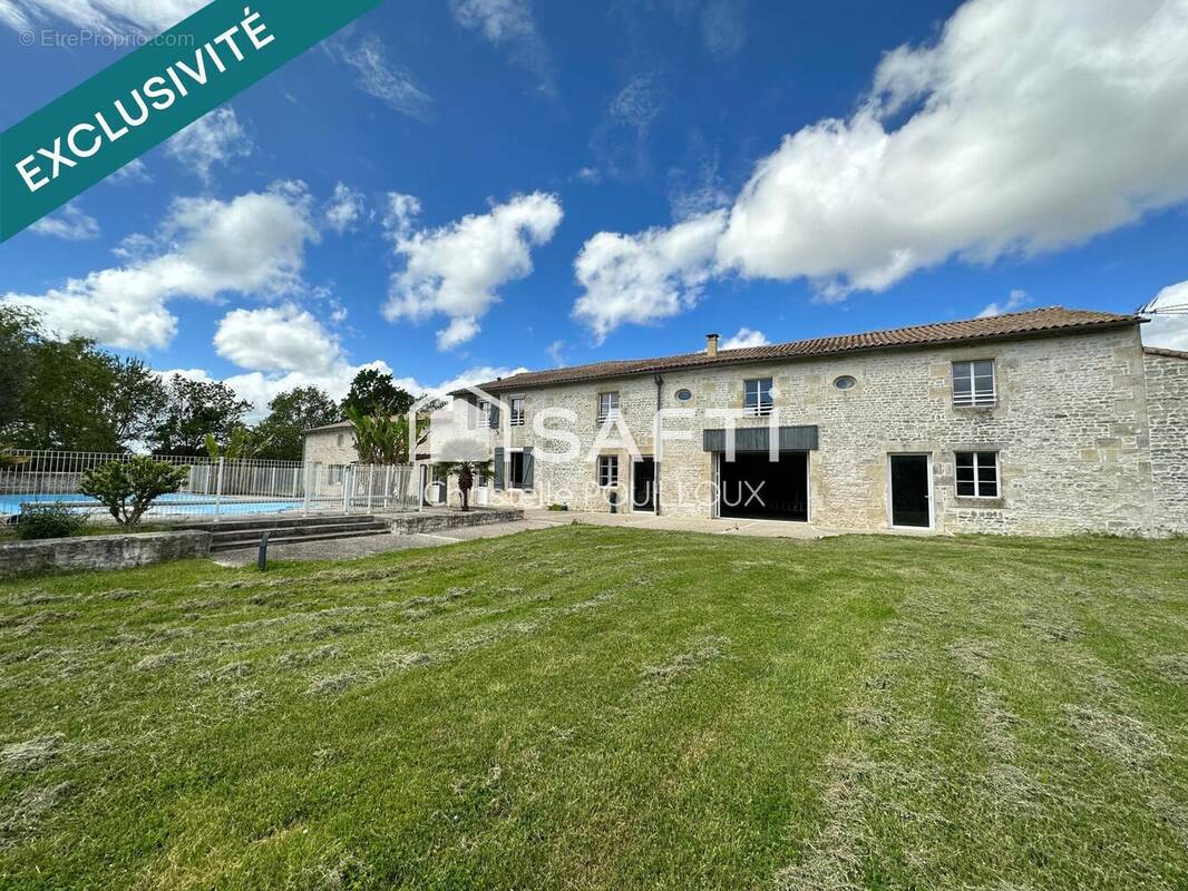Photo 1 - Maison à AIFFRES