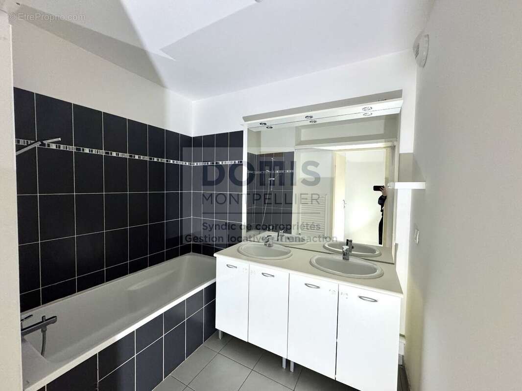 Appartement à JUVIGNAC