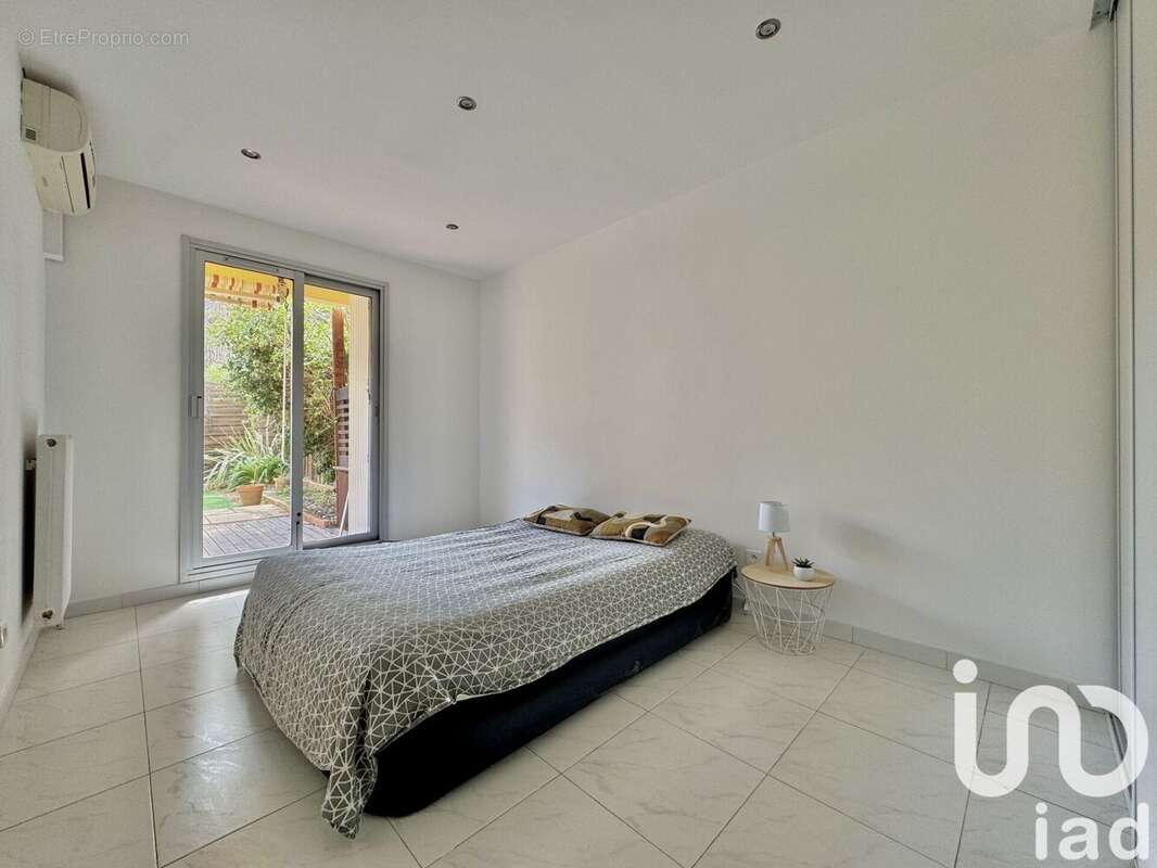 Photo 7 - Appartement à SAINT-LAURENT-DU-VAR
