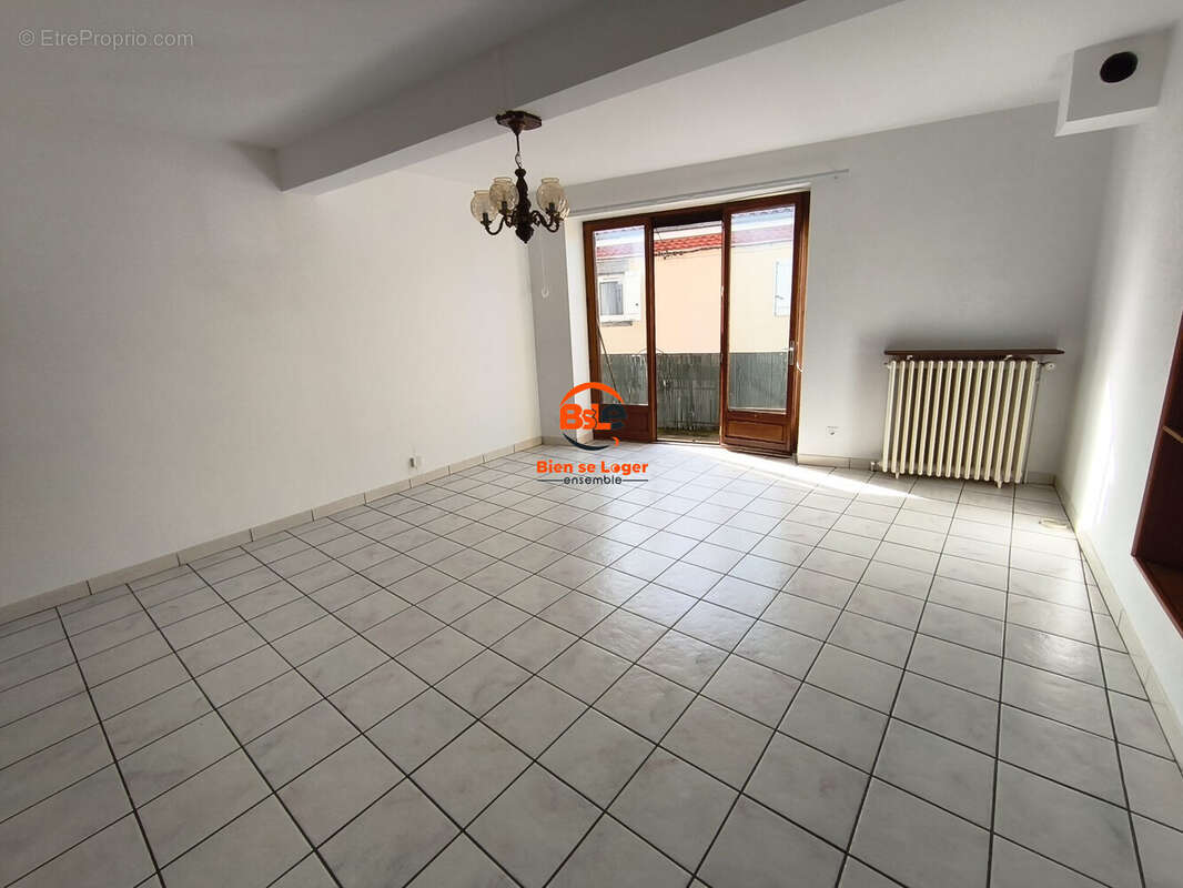 A Vendre Maison MUR SUR ALLIER - Agence Immobilière BSLE PONT DU CHATEAU - Maison à DALLET