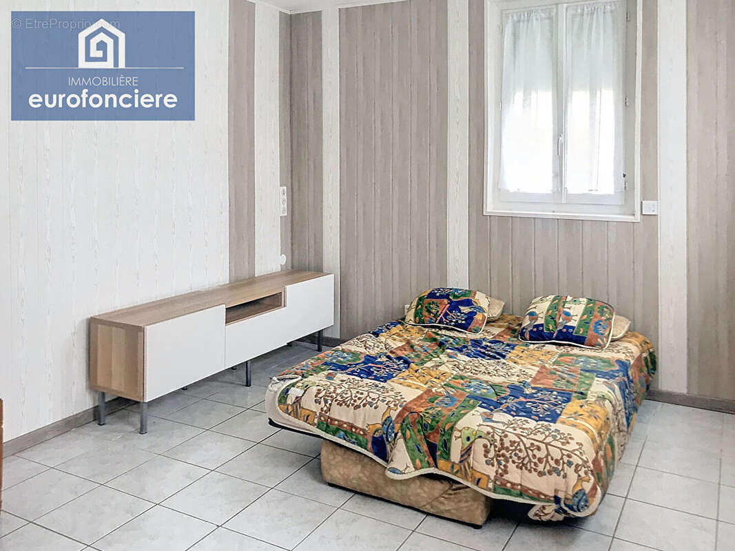 Appartement à AIX-EN-OTHE