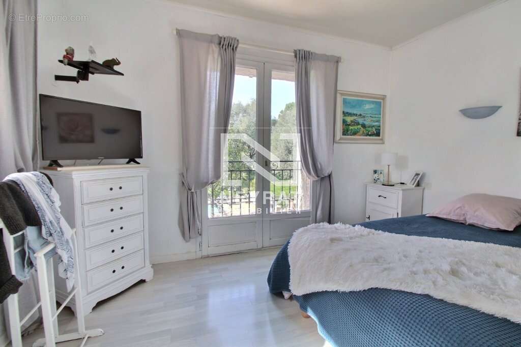 Maison à FAYENCE