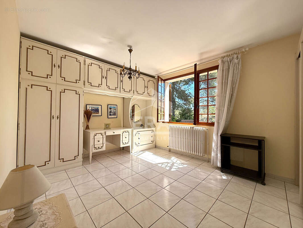 Maison à BOUC-BEL-AIR