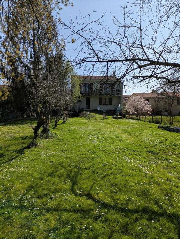 Photo 8 - Maison à MAREUIL-SUR-LAY-DISSAIS