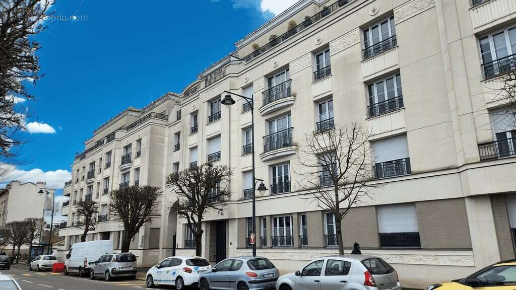 Appartement à MAISONS-ALFORT