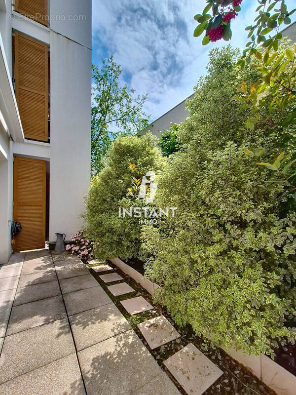 Appartement à MAISONS-ALFORT