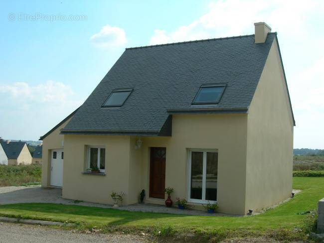 Maison à PLOUDALMEZEAU