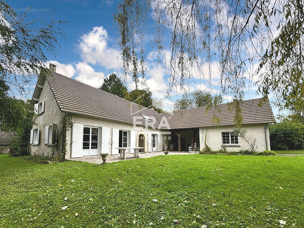 Maison à MAUREPAS