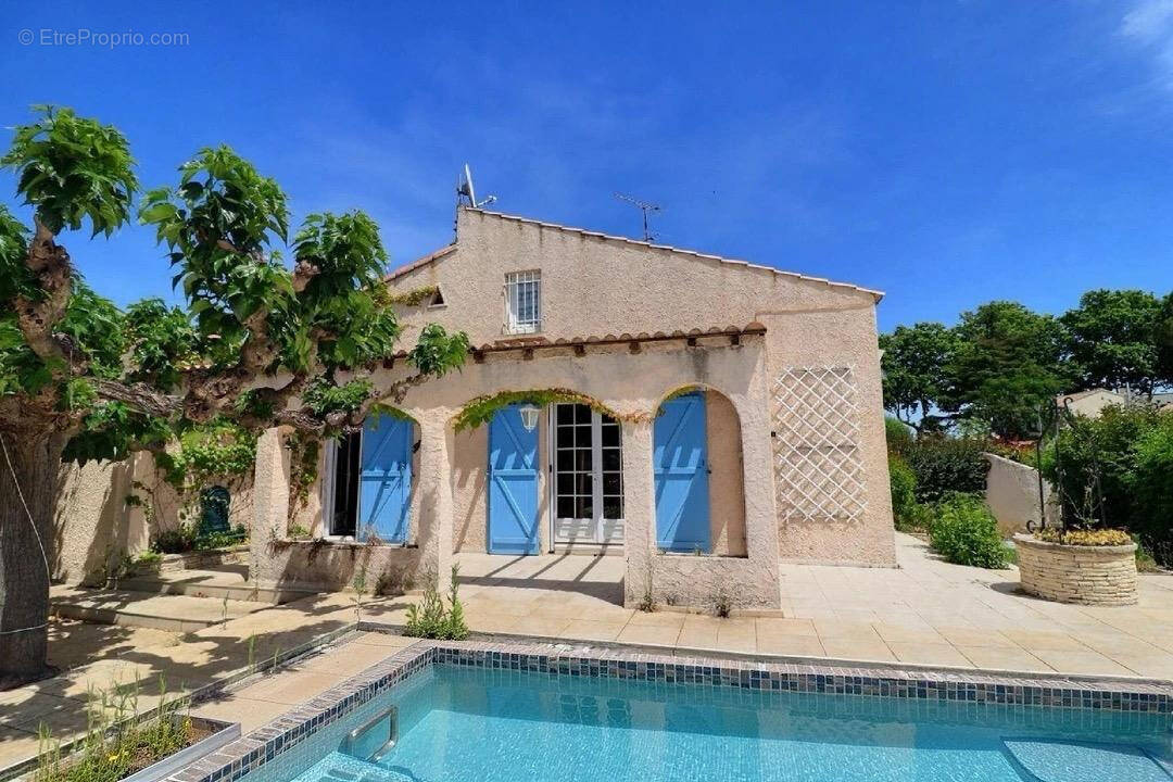 Maison à SAUSSAN
