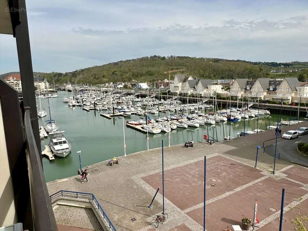 Appartement à DIVES-SUR-MER