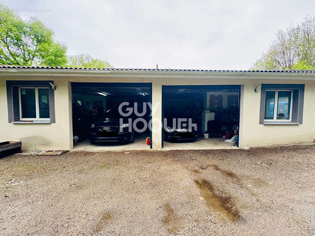 Maison à FRONTON