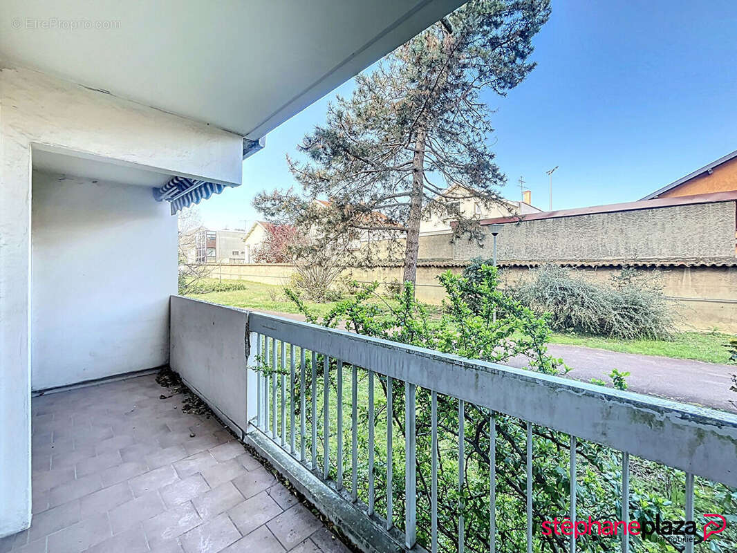 Appartement à LYON-8E