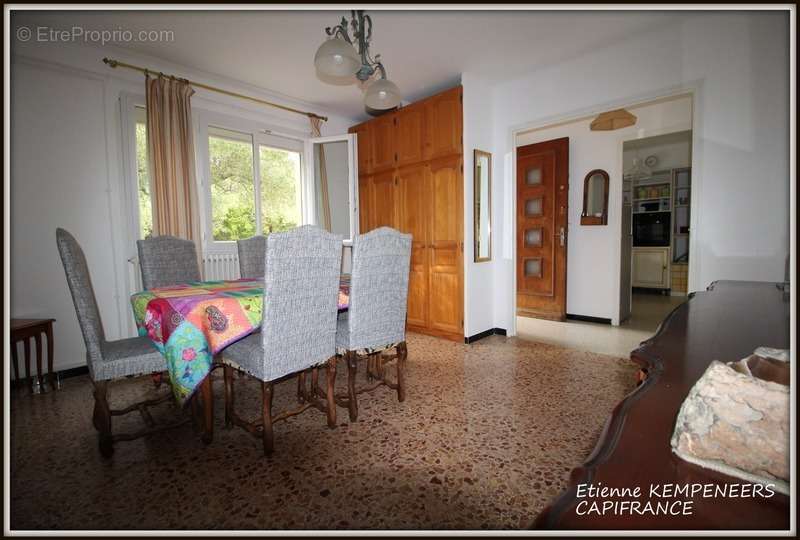 Maison à LORGUES