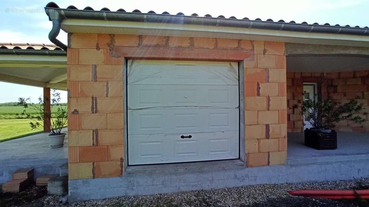Maison à SIMANDRE