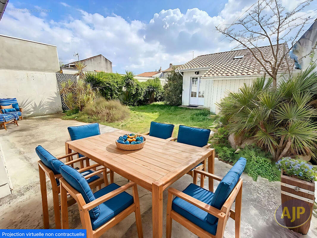 Maison à MERIGNAC