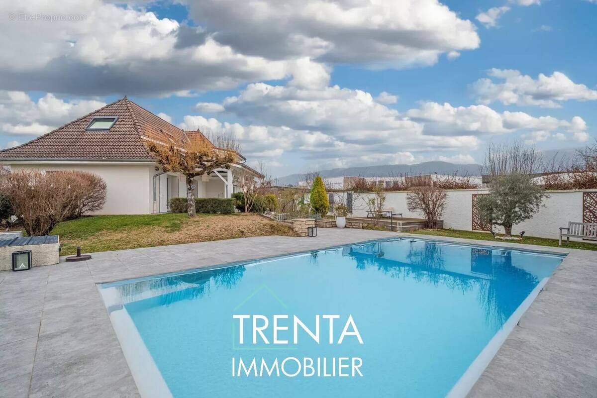 Maison à COUBLEVIE
