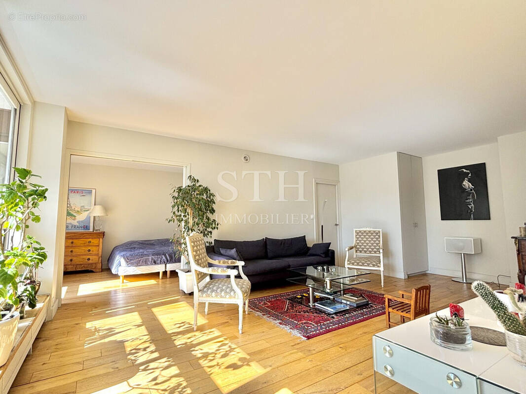 Si 4e chambre, living 29m² - Appartement à PARIS-15E