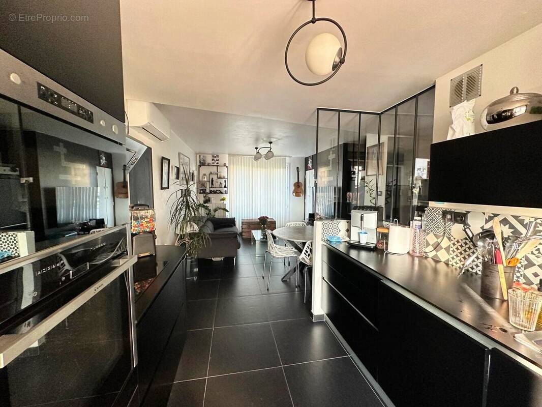 Appartement à SAINT-MARTIN-D&#039;HERES