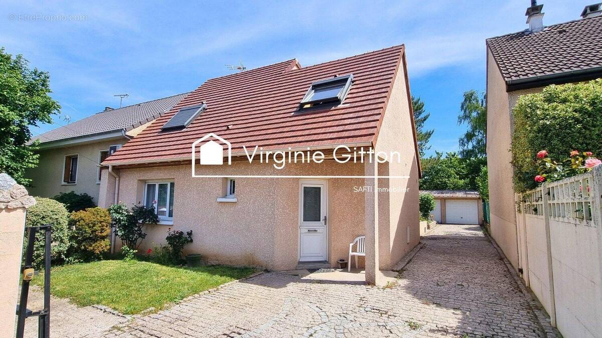 Photo 1 - Maison à BRUNOY