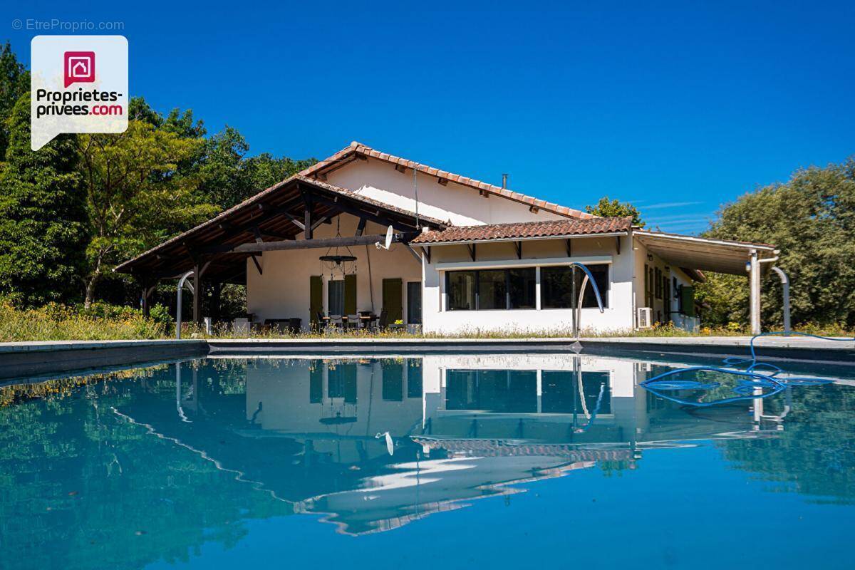 Maison à CASTELJALOUX