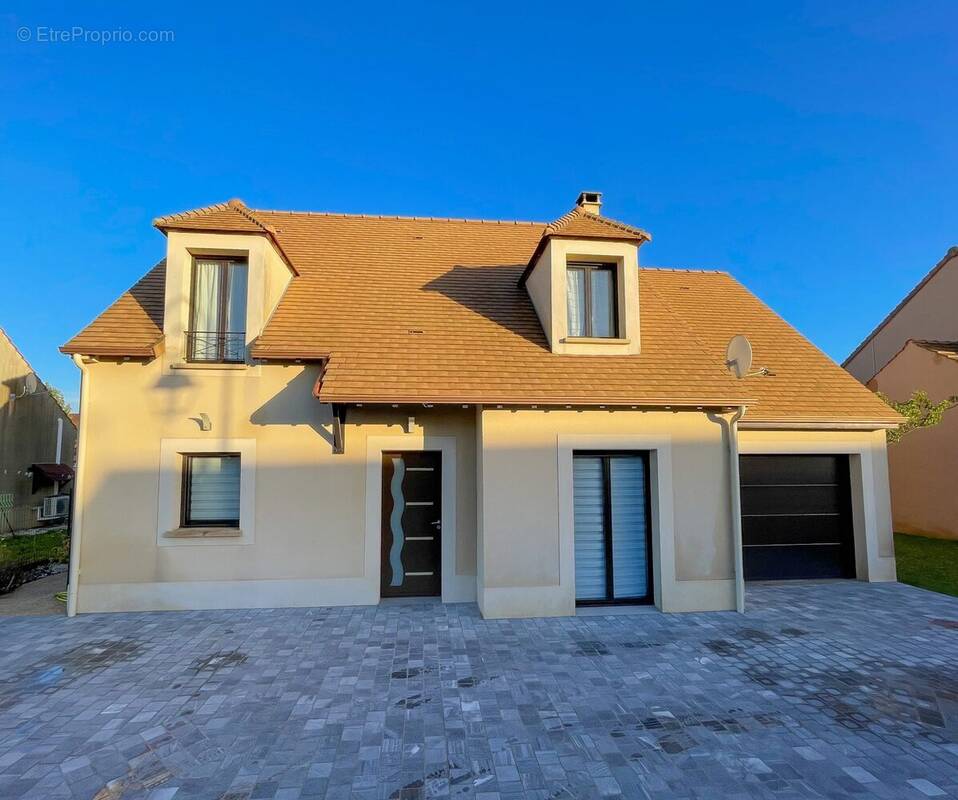 Christine &amp; Marc Stanord Palmer Immobilier - Maison à VERT-LE-PETIT