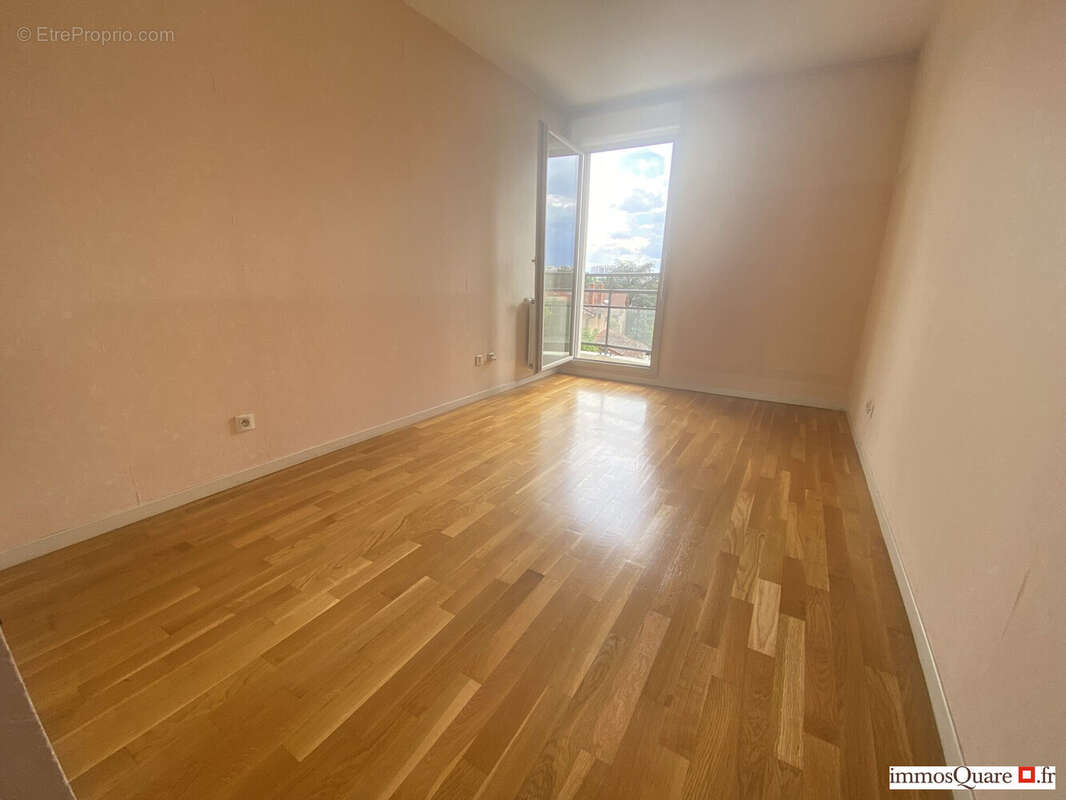 Appartement à LYON-8E