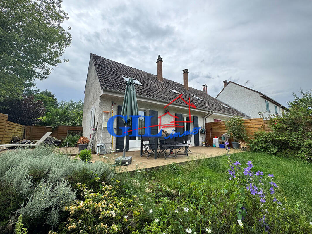Maison à CESSON