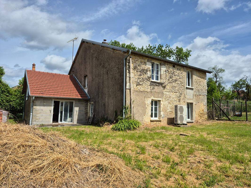 Maison à CHAMPLITTE