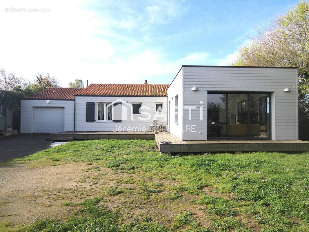 Photo 1 - Maison à ANDILLY