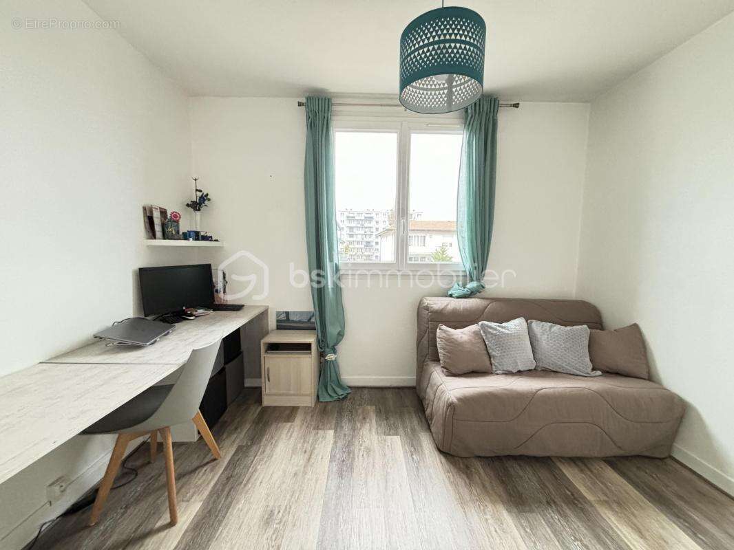 Appartement à SEYSSINET-PARISET