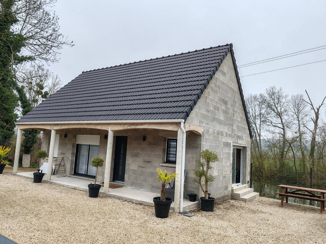 Maison à PIERREFONDS
