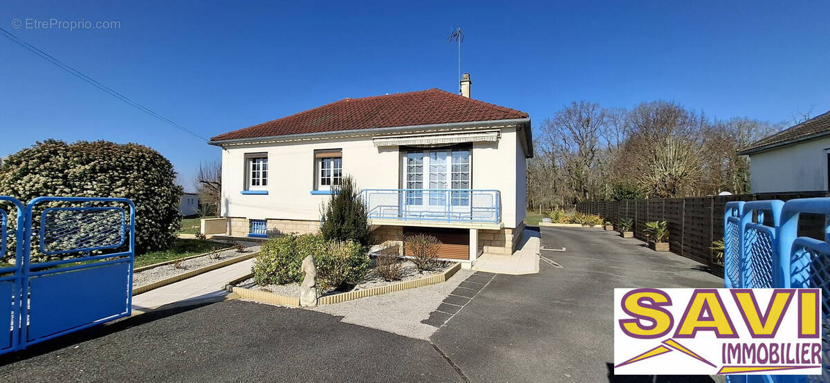 Maison à FERRIERES-EN-GATINAIS