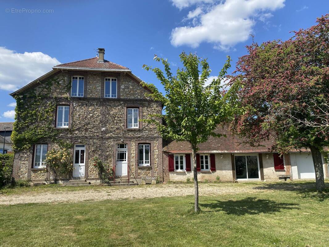 Photo 1 - Maison à EVREUX