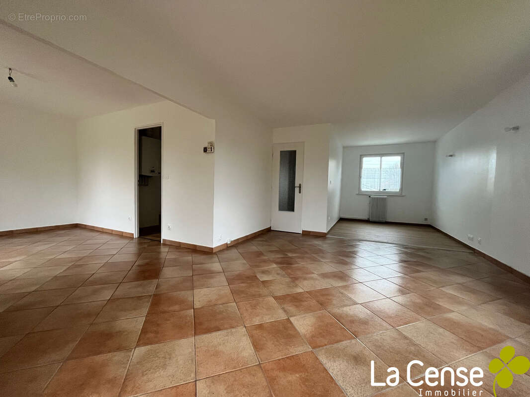 Maison à CHERENG