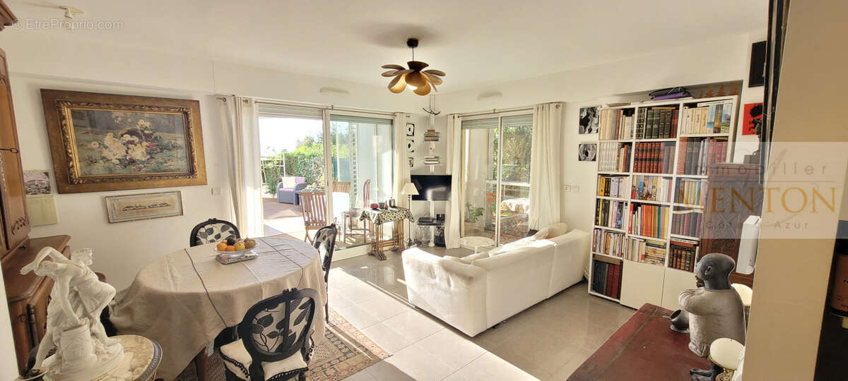 Appartement à ROQUEBRUNE-CAP-MARTIN