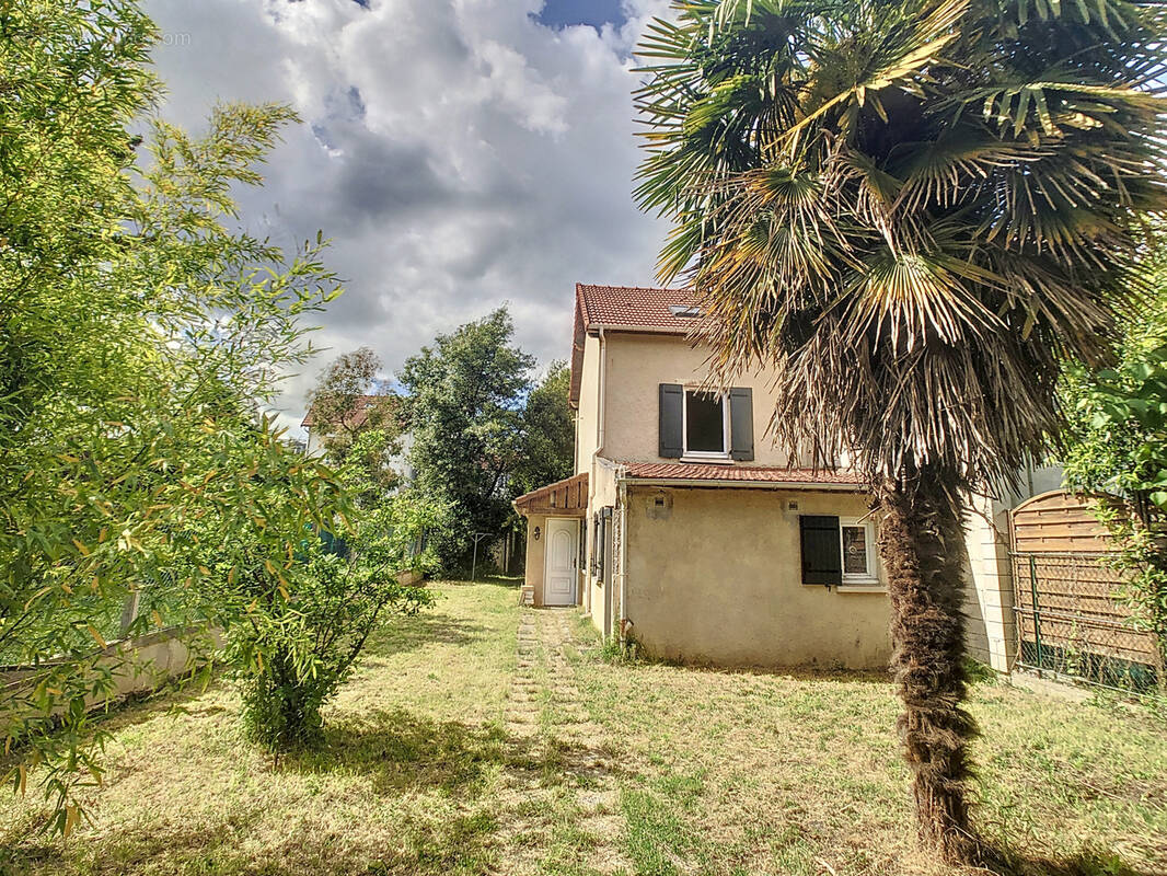 Maison à RUEIL-MALMAISON