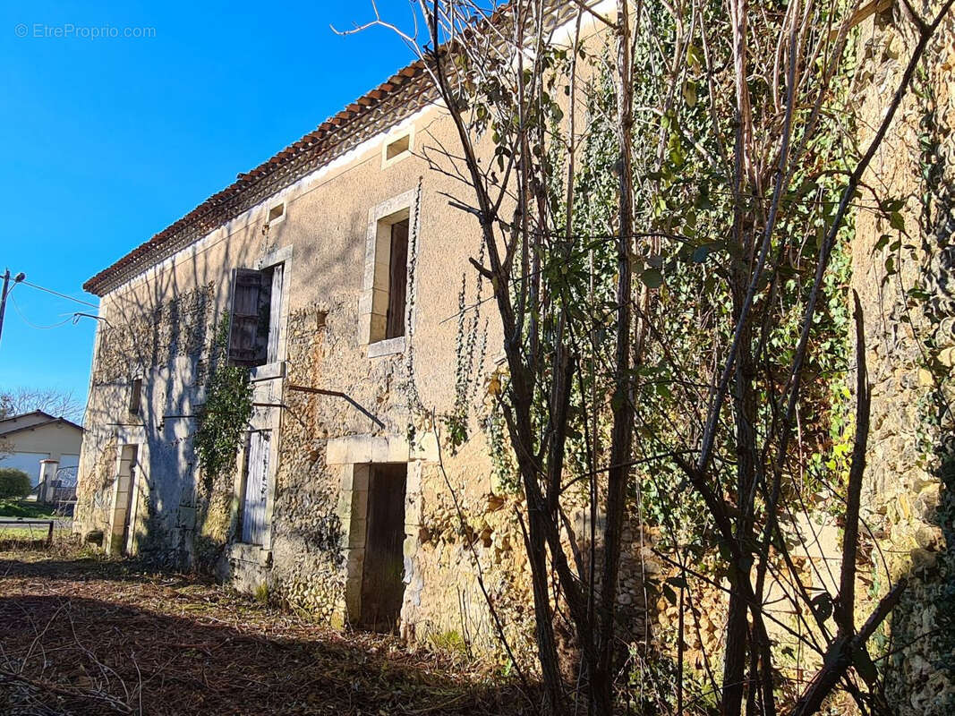 Maison à SOURZAC