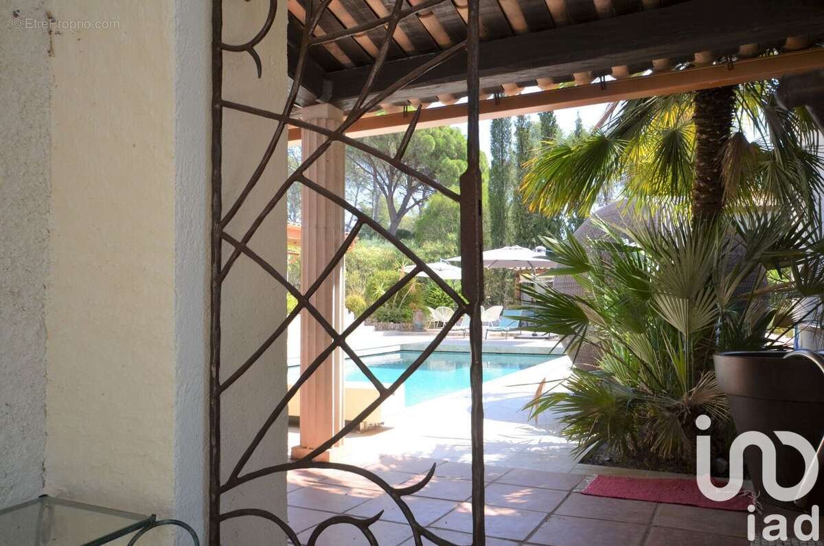 Photo 4 - Maison à PUGET-SUR-ARGENS